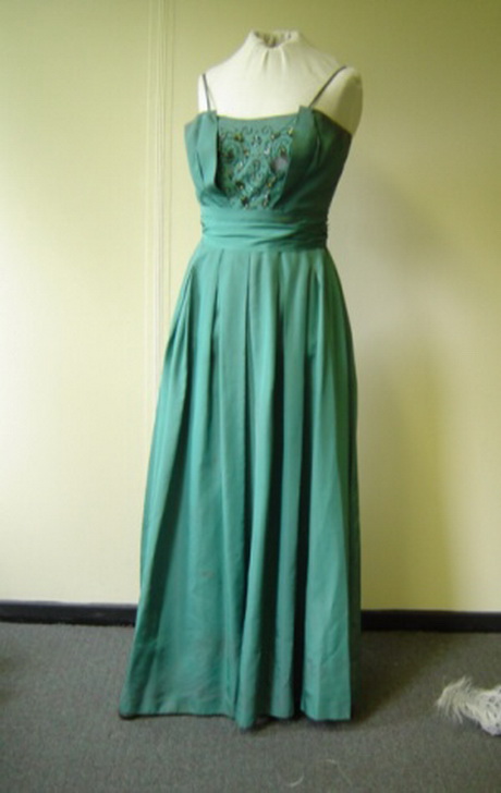 1940s-evening-gowns-34-13 1940s evening gowns