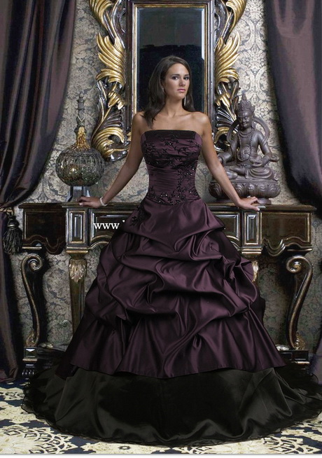 gothic-wedding-dresses-25-9 Gothic wedding dresses