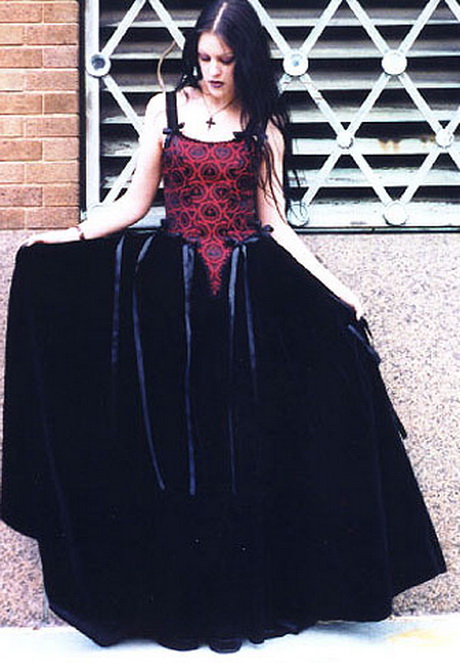 alternative prom outfits