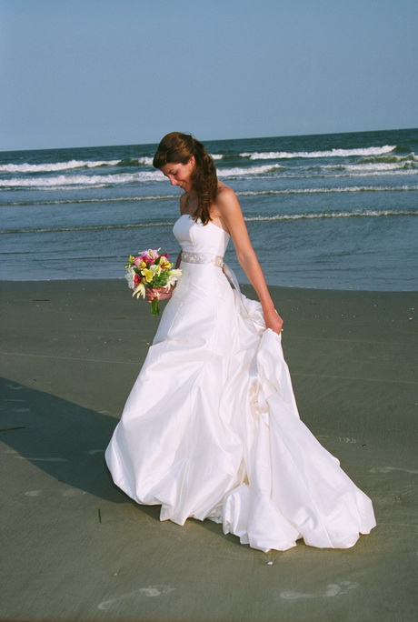 beautiful-beach-wedding-dresses-38-11 Beautiful beach wedding dresses