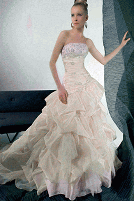 best-wedding-dresses-designers-56 Best wedding dresses designers