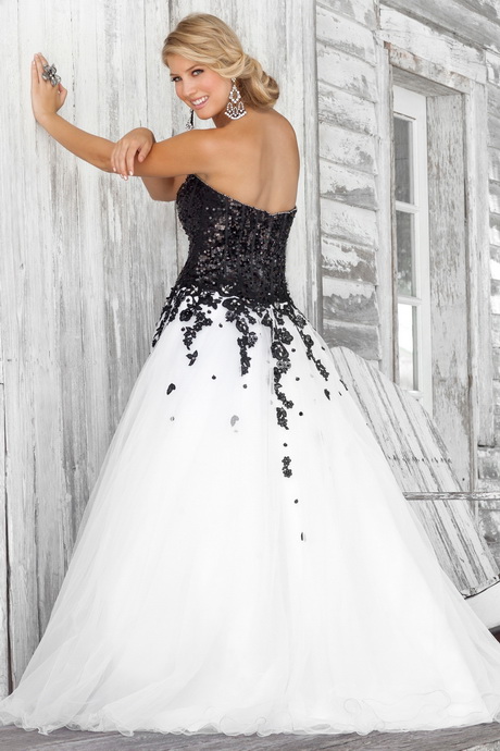 black-and-white-gowns-37-5 Black and white gowns