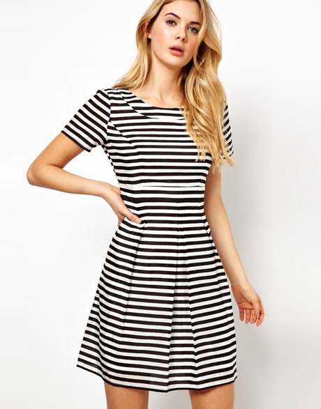 black-and-white-striped-dress-51-19 Black and white striped dress