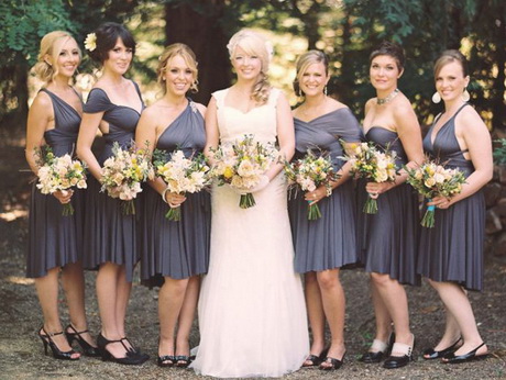 bride-and-bridesmaid-dresses-14 Bride and bridesmaid dresses