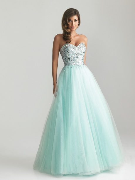 cache formal gowns
