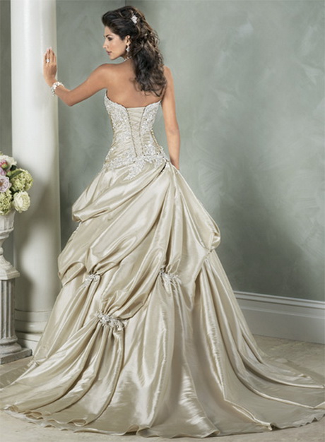 designer-bridesmaid-gowns-19-12 Designer bridesmaid gowns
