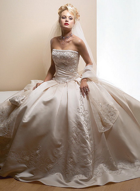 dream-wedding-gowns-49-12 Dream wedding gowns