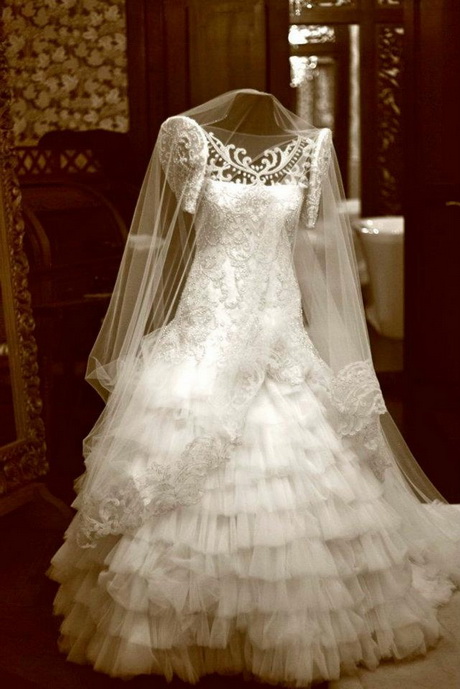 filipiniana-wedding-gowns-43 Filipiniana wedding gowns