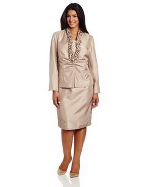 formal-dresses-for-women-over-50-21-15 Formal dresses for women over 50