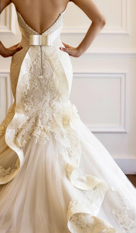french-lace-wedding-dress-03-10 French lace wedding dress