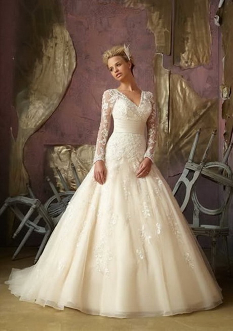 french-lace-wedding-dress-03-16 French lace wedding dress