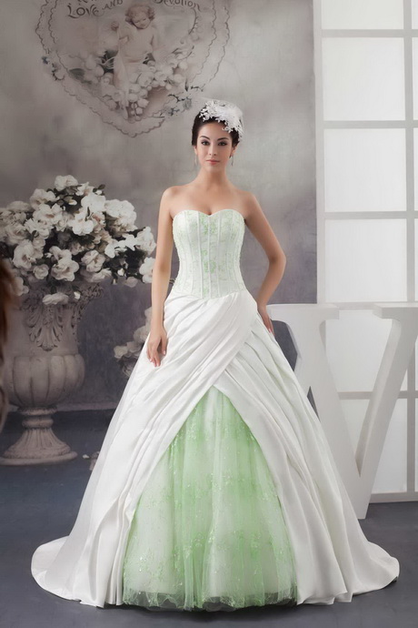White green wedding dress with flowers embroidered into the bodice