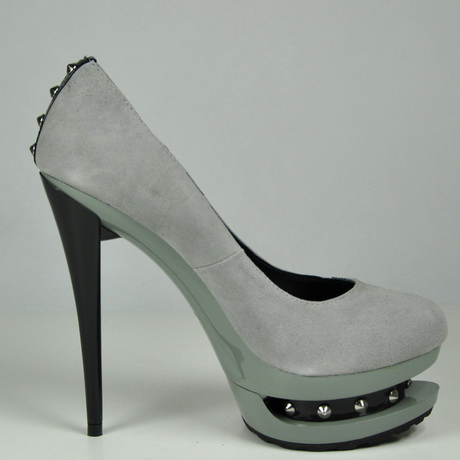 grey-heels-35-8 Grey heels