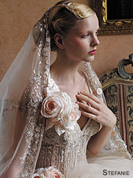 italian-wedding-gowns-37-20 Italian wedding gowns