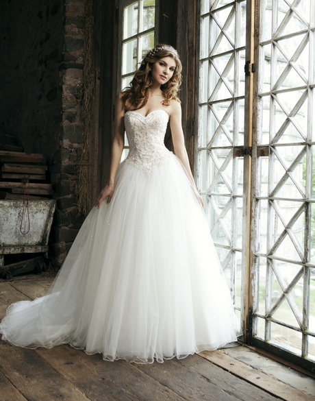 ivory-bridal-gowns-75-12 Ivory bridal gowns