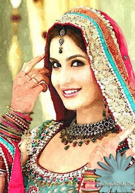 Katrina kaif in bridal dress