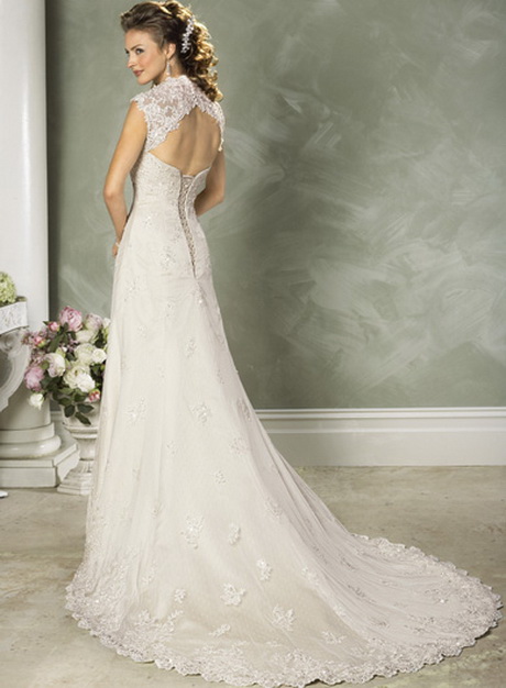 lace-bridal-gowns-14-15 Lace bridal gowns