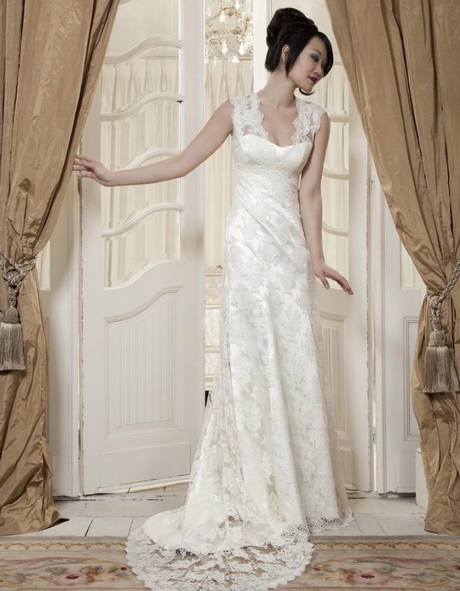 Lace Sheath Column Wedding Dress With Appliques Weh0009. Move your ...