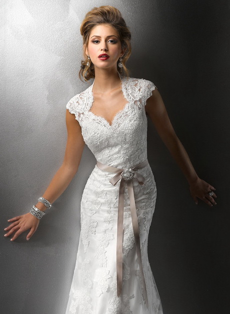 lace-wedding-dresses-with-cap-sleeves-30-6 Lace wedding dresses with cap sleeves