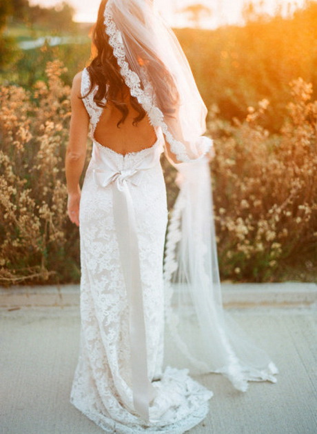 low-back-wedding-dresses-18-16 Low back wedding dresses