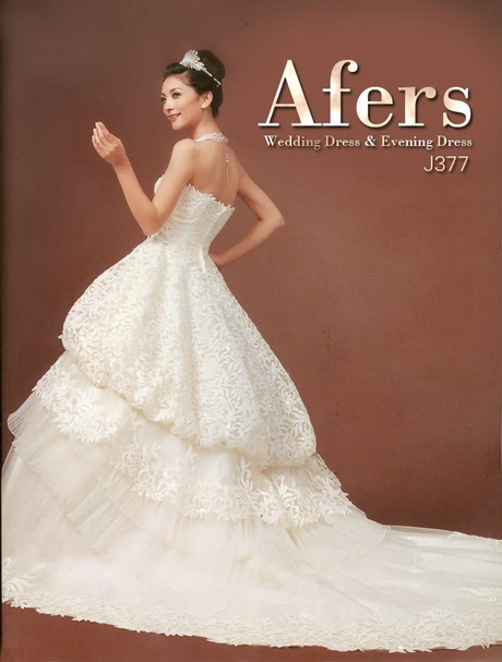 luxury-wedding-gowns-26-15 Luxury wedding gowns