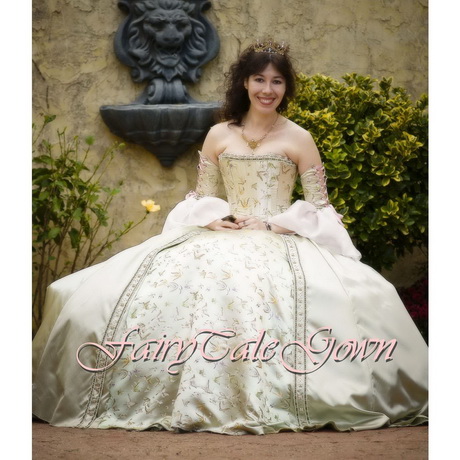 medieval-bridesmaid-dresses-42-9 Medieval bridesmaid dresses