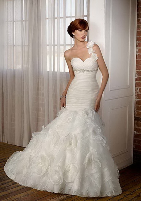 one-shoulder-bridal-gowns-98-13 One shoulder bridal gowns