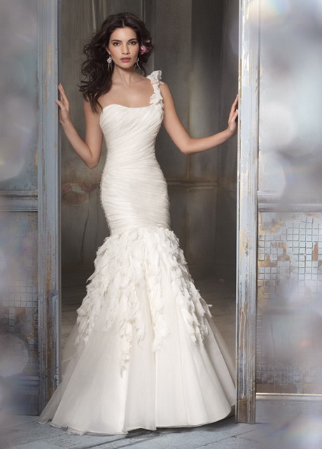 one-strap-wedding-dresses-72-12 One strap wedding dresses