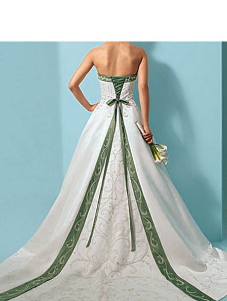 plus-size-wedding-dresses-informal