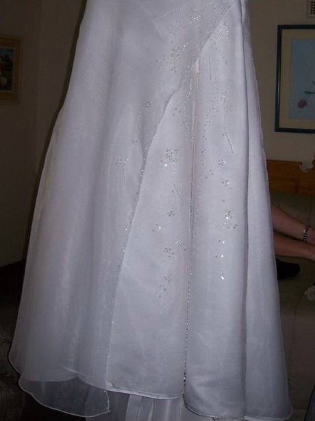 pre-loved-wedding-dresses-90-13 Pre loved wedding dresses