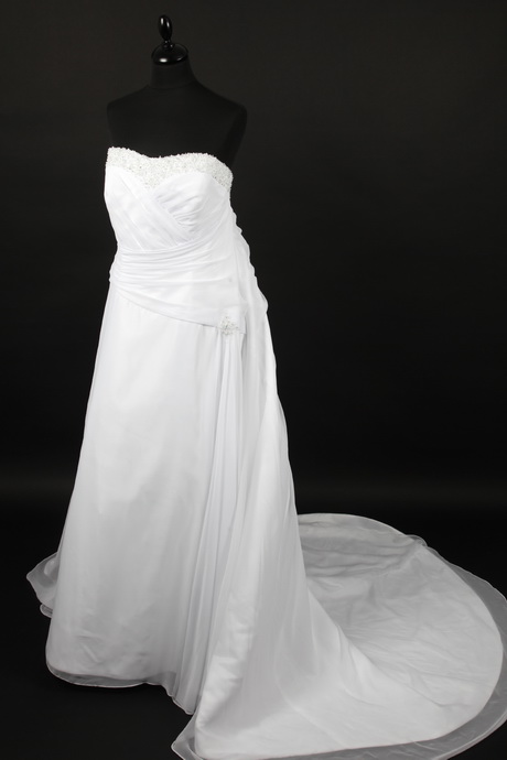 pre-loved-wedding-dresses-90-2 Pre loved wedding dresses