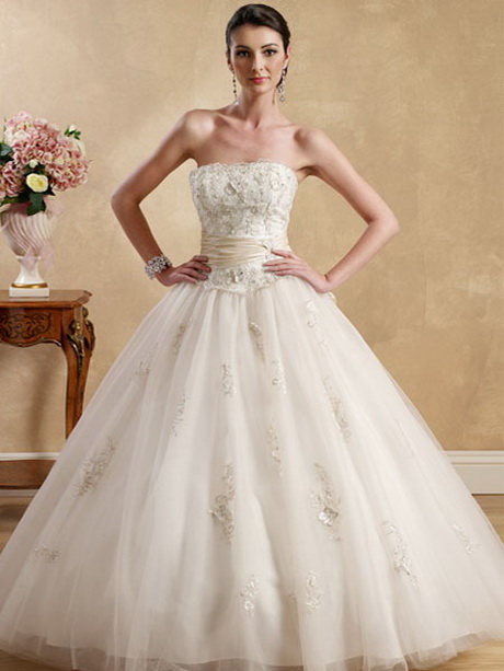 princess-wedding-gowns-40-15 Princess wedding gowns