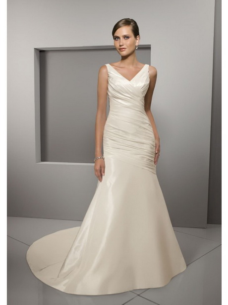 reasonable-wedding-gowns-13-17 Reasonable wedding gowns