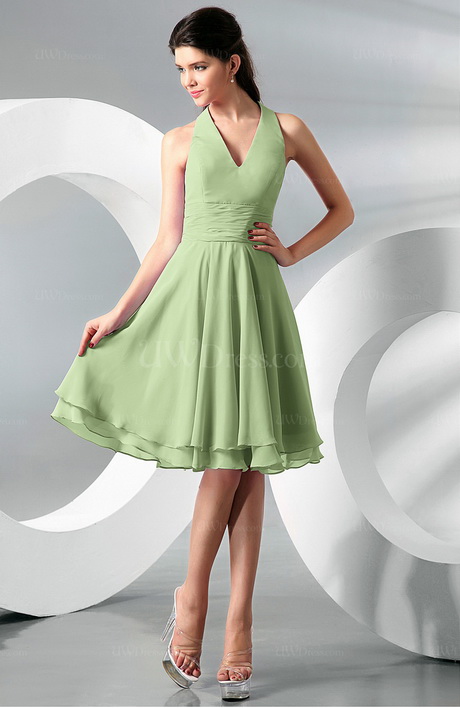what shoes go with sage green dress