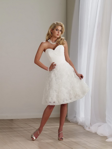 short-lace-wedding-dress-93-10 Short lace wedding dress