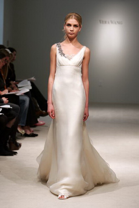 silk-bridal-gowns-13-3 Silk bridal gowns
