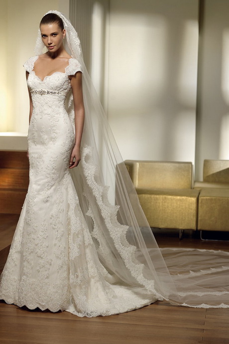 spanish-wedding-gowns-42-2 Spanish wedding gowns