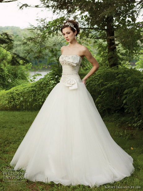 spring-wedding-gowns-28-2 Spring wedding gowns