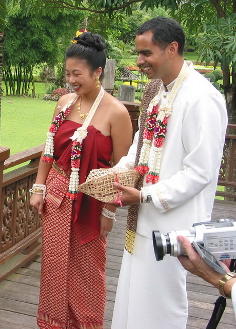 Thai wedding dresses