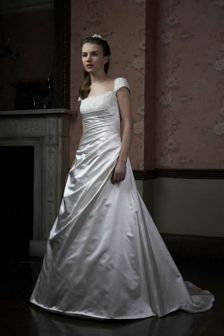 traditional-wedding-gowns-24-18 Traditional wedding gowns