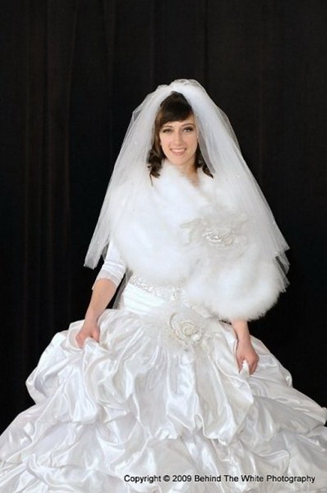 tznius-wedding-gowns-32-16 Tznius wedding gowns