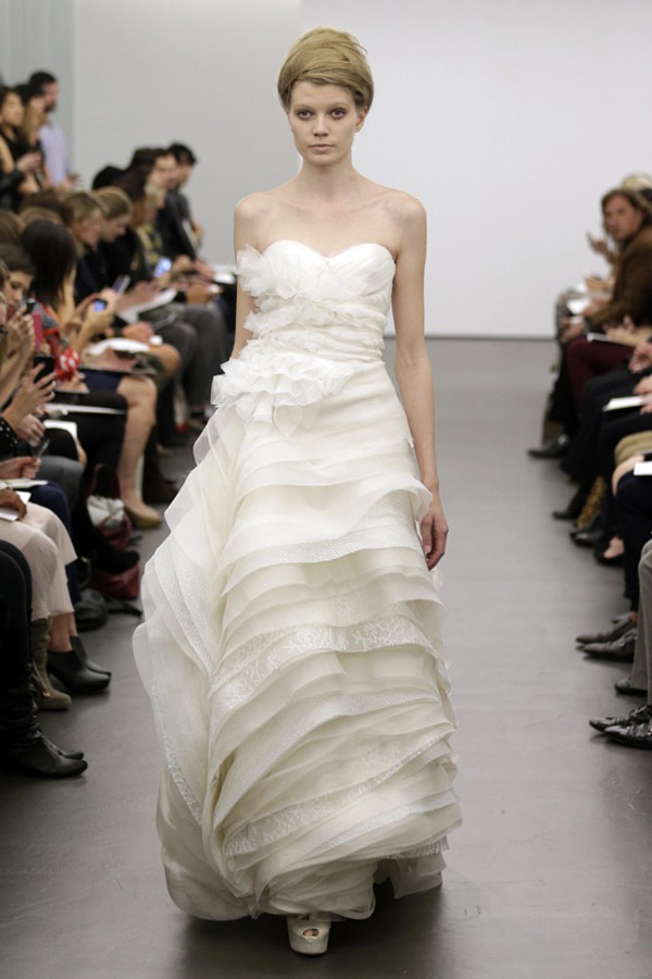 vera-wang-wedding-dresses-2013-16 Vera wang wedding dresses 2013