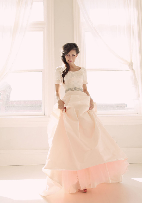 vera-wang-wedding-gown-7 Inspiring Blush Wedding Dresses