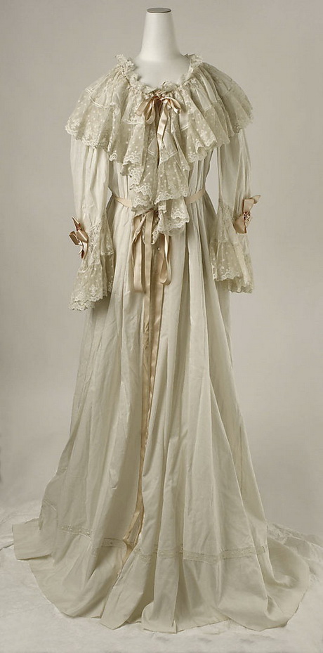 vintage-dressing-gowns-81-19 Vintage dressing gowns