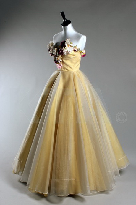 vintage-style-ball-gowns-09-7 Vintage style ball gowns