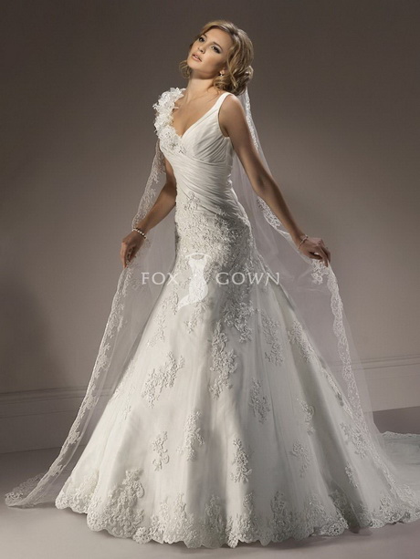 wedding-dress-with-lace-22-18 Wedding dress with lace