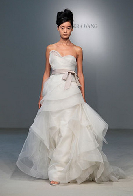 wedding-dresses-by-vera-wang-35-15 Wedding dresses by vera wang