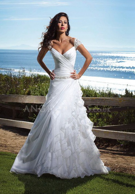 wedding-dresses-for-beach-ceremony-50-7 Wedding dresses for beach ceremony