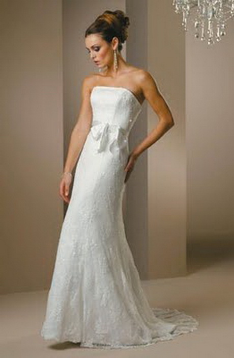 wedding-gowns-for-petite-brides