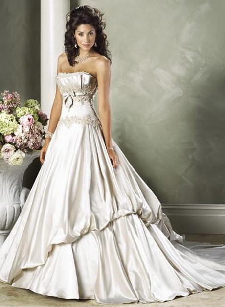 wedding-gowns-for-short-women-84-10 Wedding gowns for short women